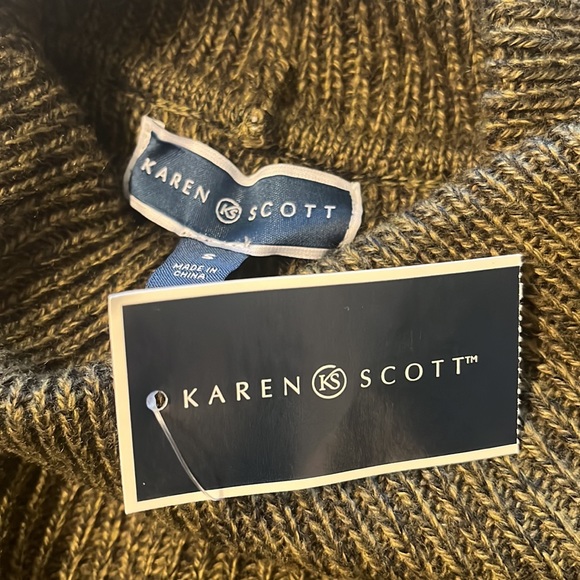 Karen Scott Dark Olive Pull Over - Picture 2 of 2